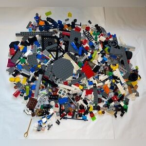 1000 Piece Mixed Lego - 2lbs #13